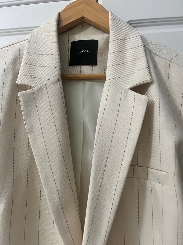 Krem Çizgili Blazer Ceket - Görsel 2