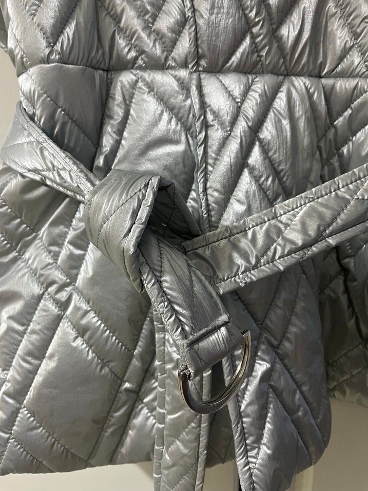 Kemerli Gümüş Kapitone Yelek - Görsel 2