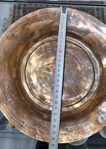 Parlak Altın Renkli Tencere Tabanı - Görsel 2