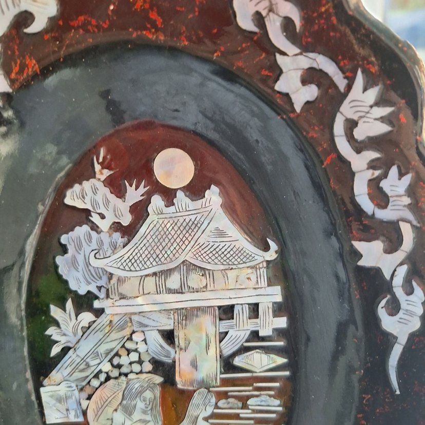 Koyu Kahverengi İşlemeli Dekoratif Tabak - Görsel 4