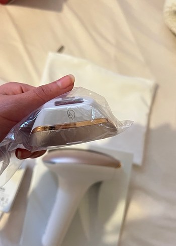 Beyaz Philips Lazer Epilasyon Cihazı - Görsel 4