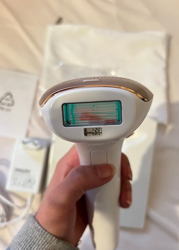 Beyaz Philips Lazer Epilasyon Cihazı - Görsel 3
