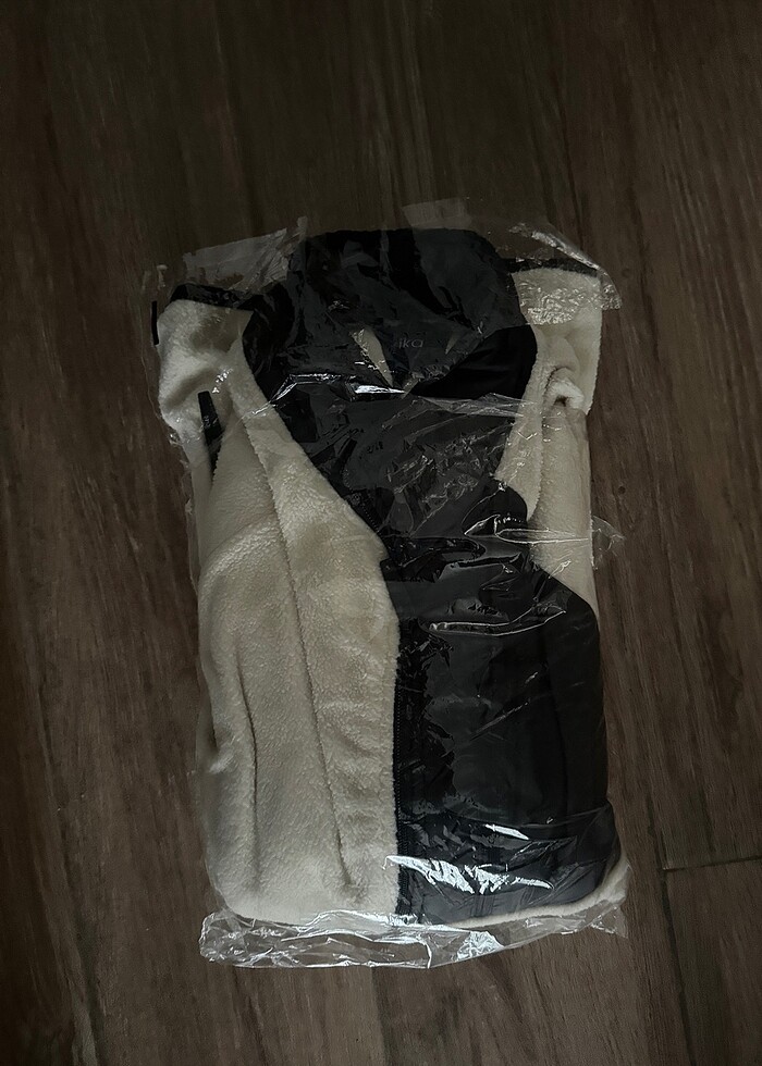 Fabrika L beden polar etiketli 0 - Görsel 2