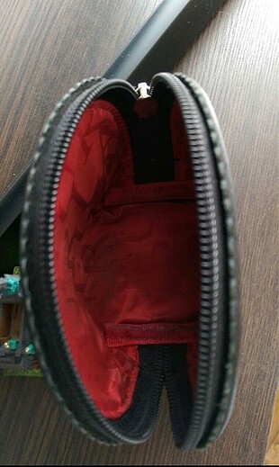  Beden Furla