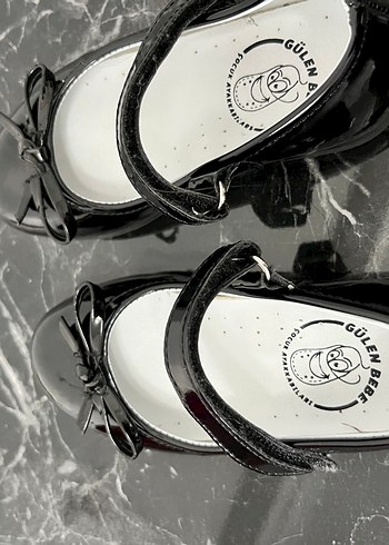 Kız Çocuk Siyah Rugan Fiyonk Detaylı Babet 23 numara - Görsel 4