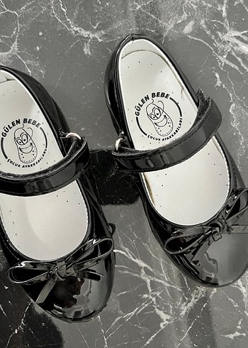 Kız Çocuk Siyah Rugan Fiyonk Detaylı Babet 23 numara - Görsel 2