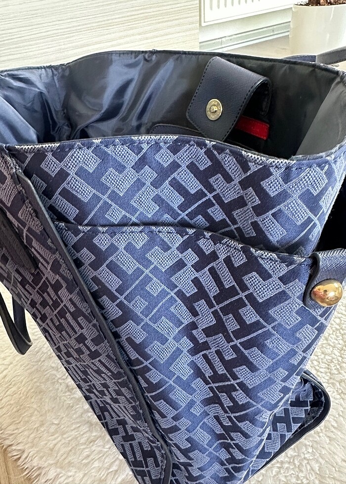 Tommy hilfiger çanta - Görsel 4