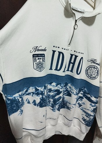 Kadın Beyaz Yarım Fermuarlı Sweatshirt - Görsel 3