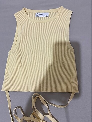 Bershka crop