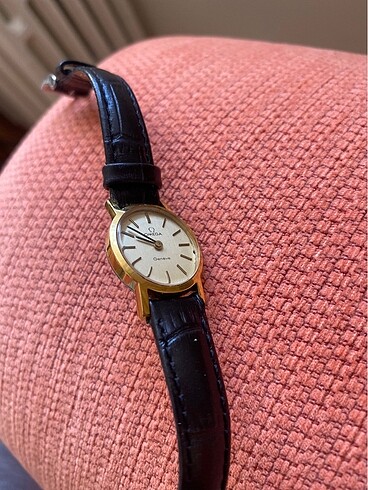 Omega OMEGA GENEVE ALTIN GEÇME KURMALI