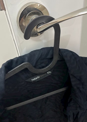 Kadın Siyah Dökümlü  Gömlek - Görsel 3