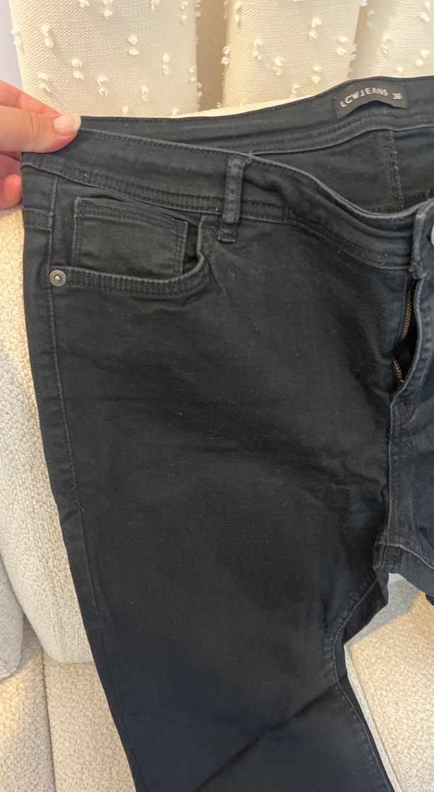 Kadın Siyah Dar Kesim Midi Kot Pantolon - Görsel 3