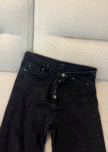 Düğmeli Siyah Kadın Midi Kot Pantolon - Görsel 2