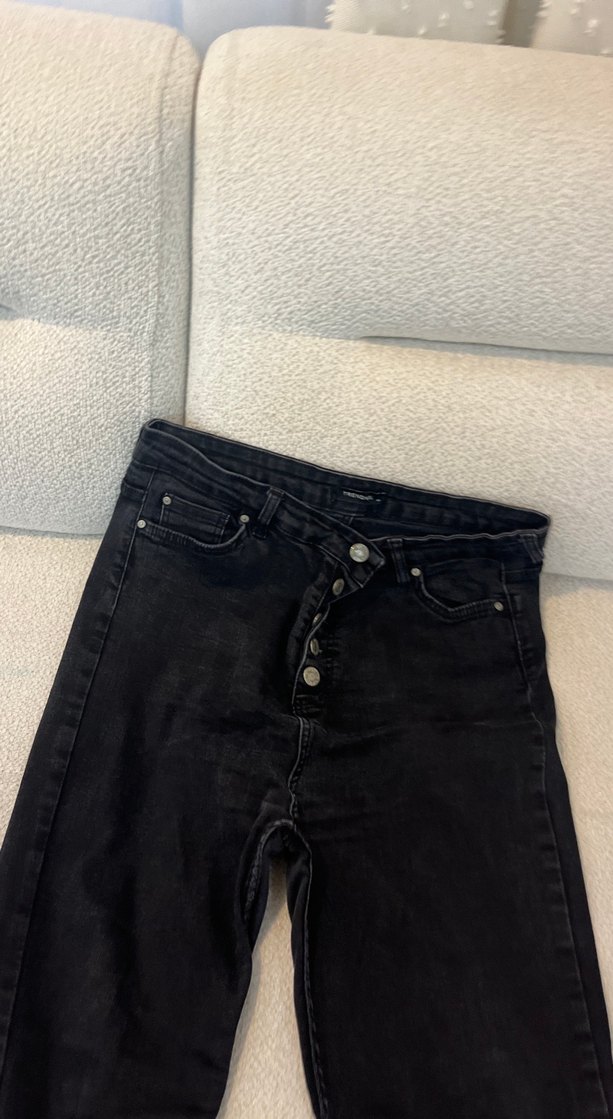 Düğmeli Siyah Kadın Midi Kot Pantolon - Görsel 2