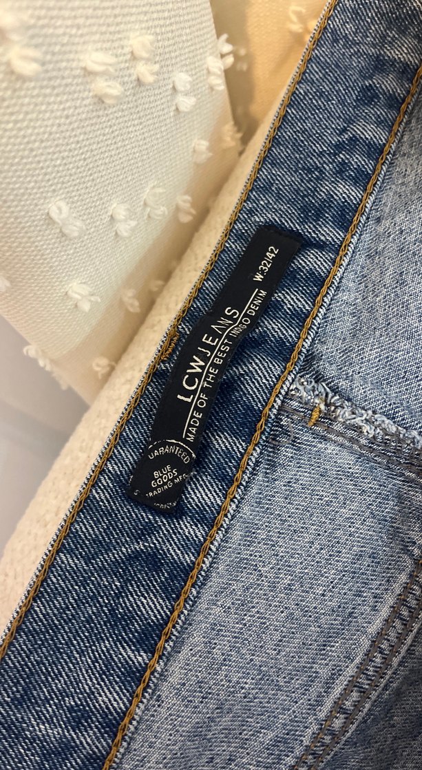 Nakışlı, Tokalı, Mavi Kadın Denim Pantolon - Görsel 3