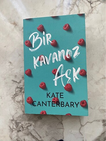 Bir Kavanoz Aşk - Kate Canterbary