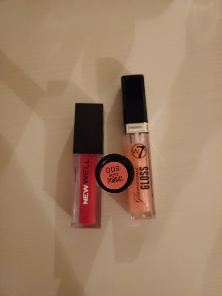 Parlak Kırmızı Ruj Seti - Görsel 2