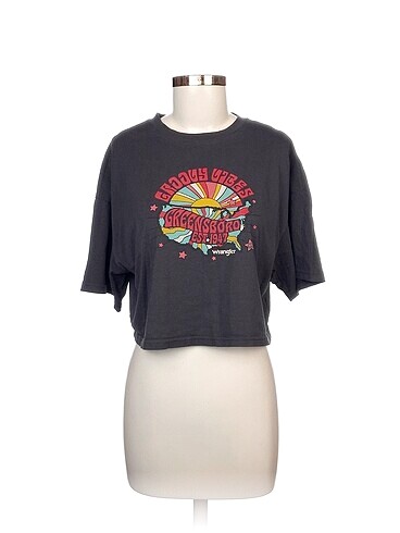 Wrangler T-shirt %70 İndirimli.