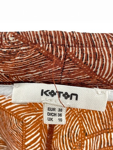 38 Beden çeşitli Renk Koton Düz Kesim %70 İndirimli.