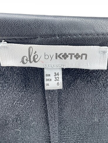 34 Beden siyah Renk Koton Mini Etek %70 İndirimli.