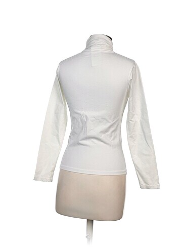 l Beden Batik Bluz %70 İndirimli.