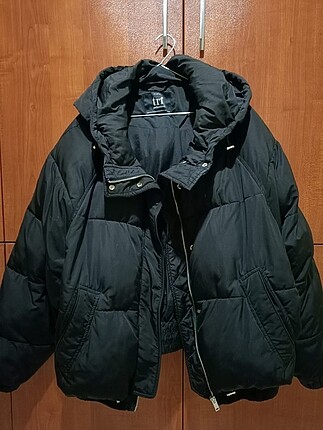 Zara mont