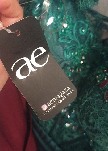 Yeşil İşlemeli Straplez Uzun Abiye Elbise - Görsel 5