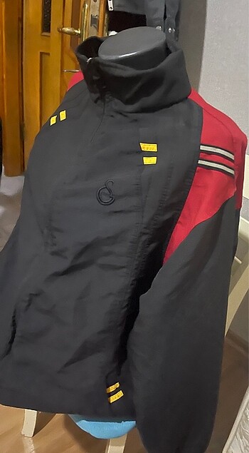 Gs yağmurluk spor üst - Görsel 2