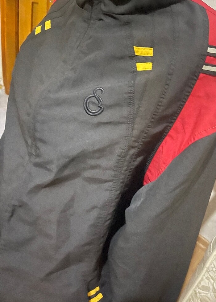 Gs yağmurluk spor üst - Görsel 3