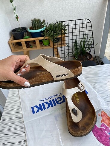 Birkenstock Parmak arası terlik