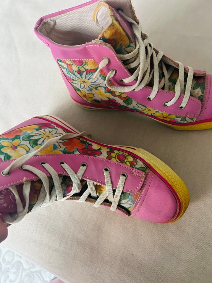 Converse ayakkabı - Görsel 2