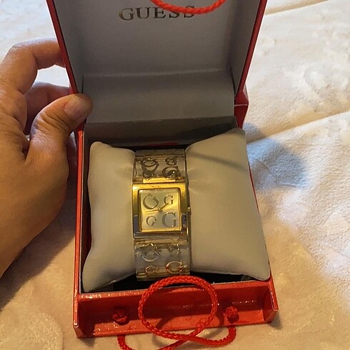 Guess saat