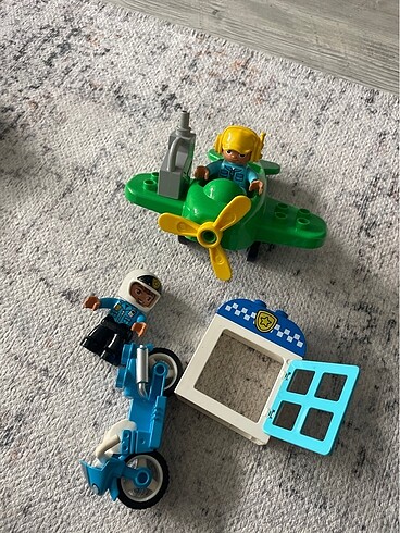 Diğer Lego oyuncak