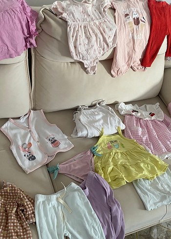 Dantel Detaylı Pembe Kız Bebek Takımı