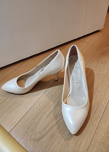 38 Beden ten rengi Renk Stiletto