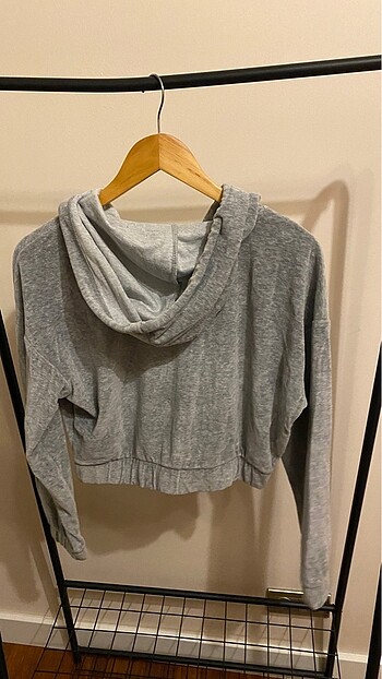 s Beden Bershka Gri kadife crop hırka