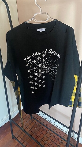 Twist m beden uzun kollu tshirt