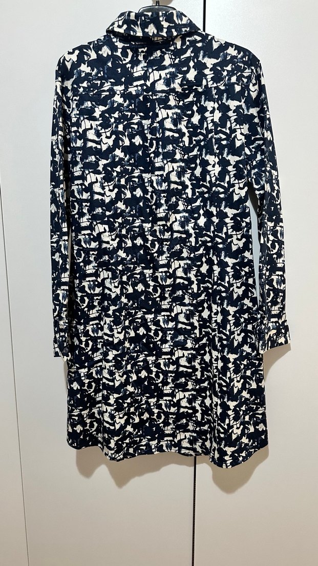 Kadın Lacivert Desenli Uzun Fermuarlı Yağmurluk - Görsel 2