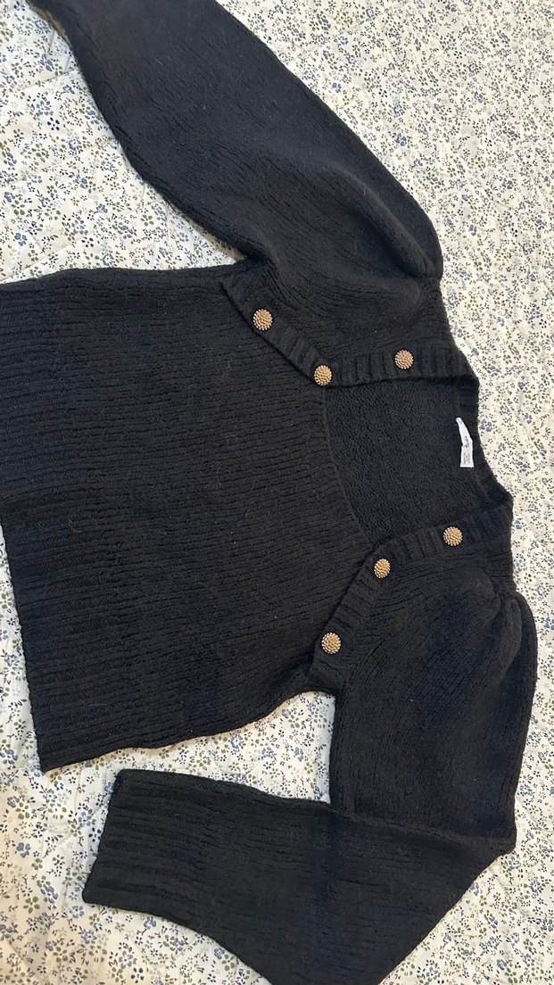 Siyah Kısa Örgü Hırka ve Atlet Takım - Görsel 4