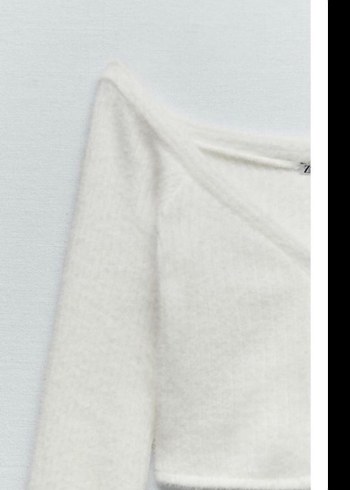 Beyaz V Yaka Uzun Kollu Crop Top - Görsel 3