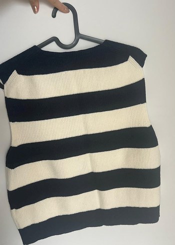 Kadın Çizgili Triko Yelek - Görsel 3