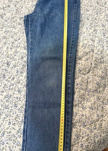 Dantel Detaylı Rahat Kesim Kadın Kot Pantolon - Görsel 4