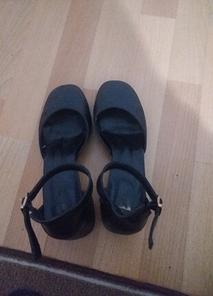 36 Beden siyah Renk Ayakkabı+tunik
