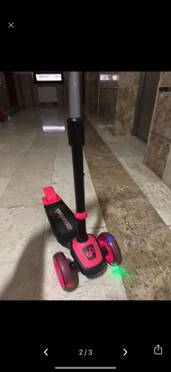 Karanlık Pembe Çocuk Scooter'ı - Görsel 2