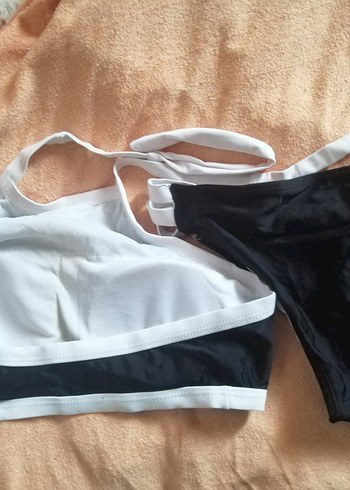 Kate Spade Siyah Beyaz Askılı Spor Bikini 38-40