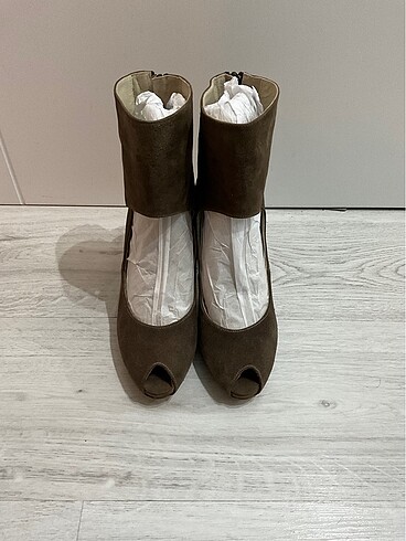 Zara Sıfır Kahverengi 40 Numara Bootie