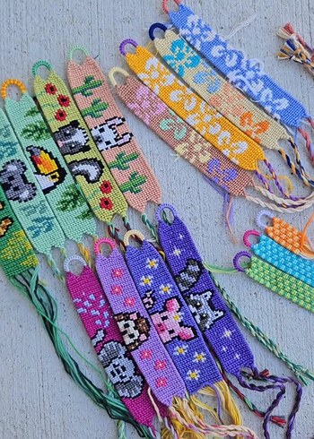 Beden Renkli hayvan ve çiçek desenli Bohem Bileklikler