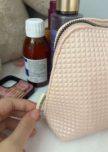 Beden Fermuarlı Pembe Kadın Makyaj Çantası
