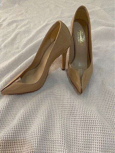 37 Beden Stiletto ayakkabı