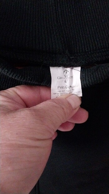 xxl Beden kırmızı Renk Zayıflatma özellı olan pantolon